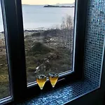 By The Sea In Vesteralen Villa